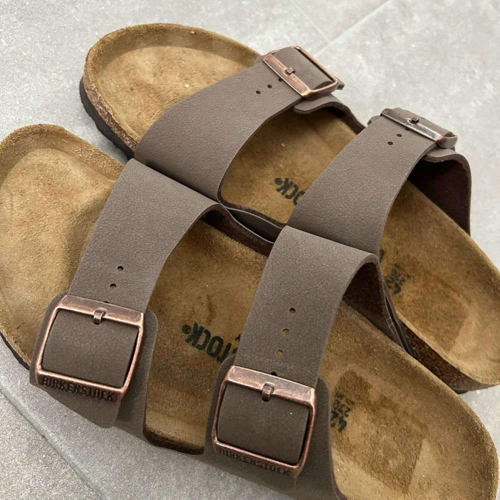 Birkenstock Mens 42 NEW